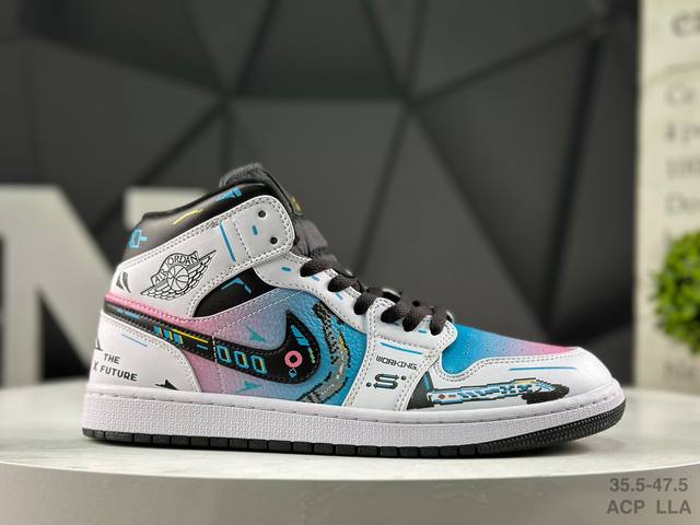 耐克 Nike Air Jordan 1 Retro High Og”Black White“Aj1代迈克尔 乔丹高帮经典复古百搭休闲文化运动篮球鞋 货号：55