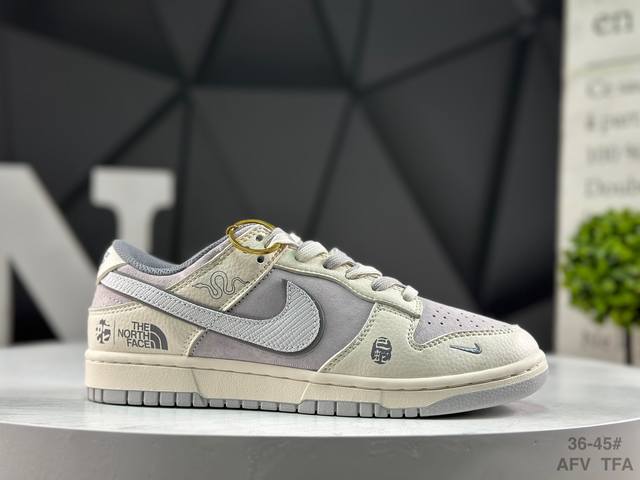 耐克 Nike Sb Dunk Low 周年高端定制 低帮休闲板鞋 定制鞋盒 大厂纯原品质出货 超高清洁度 皮料切割干净无任何毛边 细节完美 货号：Dm6868