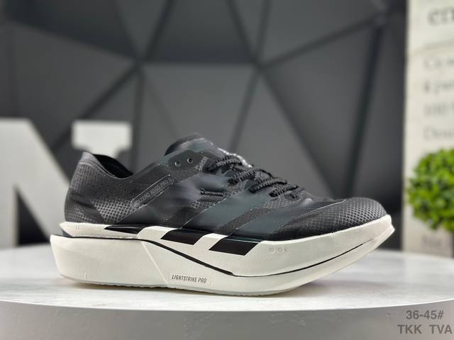 阿迪达斯 Adizero Adios pro 5 M 马拉松飞线贾卡轻质透气休闲运动跑步鞋 采用双层透气网纱 Flywire动态飞线绑缚鞋面材质 内置Zoom小