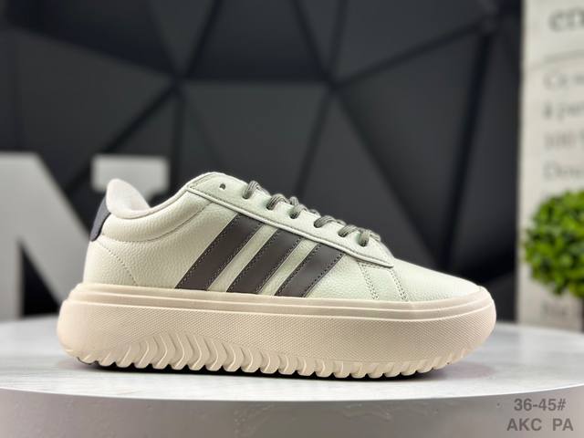 福利特价 阿迪达斯 Adidas Grand Court 百搭单品 Adidas Grand Court 舒适百搭 低帮 生活休闲鞋 货号：Ih2427 尺码：