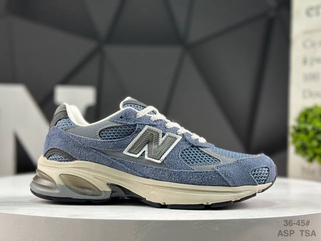 New Balance 2010系列 新百伦 复古老爹风网布跑步休闲运动鞋 新百伦经典配色 沿袭了面世之初的经典科技 以Encap中底配以升级版 N-Ergy缓