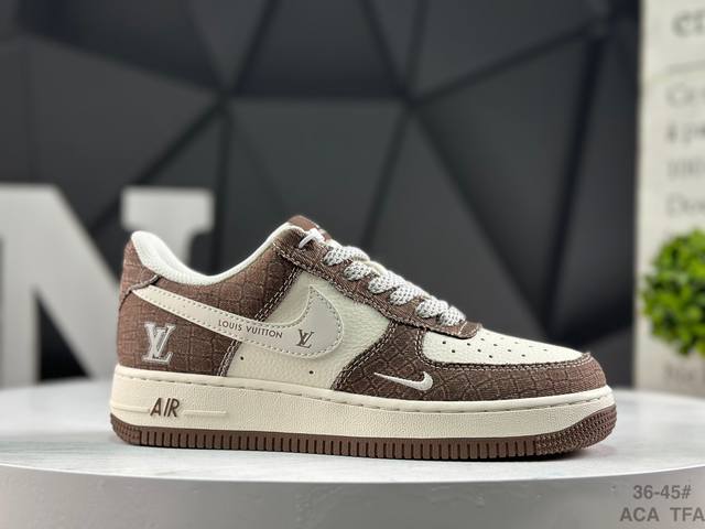 耐克 Air Force 1 Low’07 空军一号低帮休闲板鞋 定制皮料 原楦原纸板 纯正空军版型 内置全掌气垫 货号：Xs1958 552 尺码：如图所示