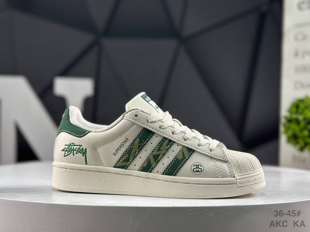 福利特价 阿迪达斯 Adidas Originals Gazelle Indoor 贝壳头 三叶草休闲防滑耐磨低帮板鞋 鞋头出色设计 塑就出众贴合感 稳固的后跟