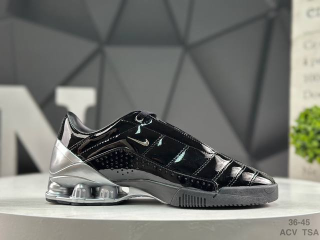 耐克 Maha X Nike Total 90 Shox Magia Sp男女耐磨低帮气柱足球鞋 货号：Im9326 001 尺码：如图所示 Acv Tsa