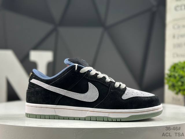 头层 耐克 Nike Dunk Low 板鞋Sb系列经典百搭休闲运动板鞋加厚鞋舌的填充，使舒适性大大提升，同时也更方便穿脱中底部分则加入了脚感柔软舒适Zooma