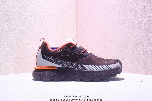 Descente迪桑特男款Chron复古运动休闲鞋 户外徒步鞋 旅游鞋，舒适透气皮革鞋面易清洁、侧面硅胶设计、鞋舌与鞋身柔软、鞋底轻量化设计和防滑纹路等特点，适