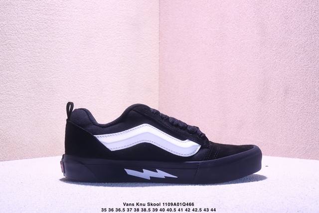 Vans闪电联名 黑武士面包鞋来啦！ Vans Knu Skool新款闪电黑武士面包鞋男女复古秋冬舒适情侣运动滑板鞋 ～闪电设计炫酷十足，面包鞋型复古舒适潮流，