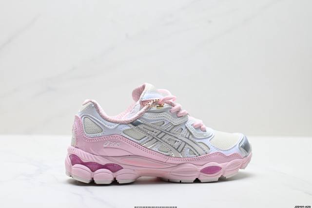 真标Asics Gel-Nyc 亚瑟士 透气网眼鞋面 配合部分合成革材质 采用全新Ahar+橡胶材质 更加耐磨 货号:1203A571-100 尺码:36 37