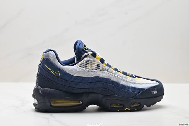 纯原Nike Air Max 95 Og 耐克 气垫复古慢跑百搭鞋休闲运动鞋 这双鞋采用前脚掌开窗式气垫 这种设计在当时是前所未有的 鞋带孔的设计灵感来自人体肋