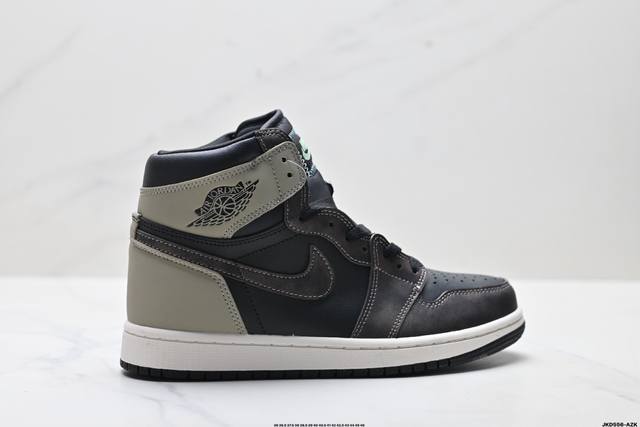 公司级Nike Air Jordan 1 Retro High Aj1乔丹一代高帮经典复古文化休闲运动篮球鞋 货号:550558-033 尺码:36 36.5