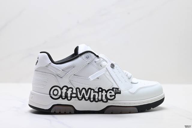 公司级Off-White 绒面革 皮革 潮流 舒适 耐磨 板鞋 鞋面采用皮革材质制作 采用流行版型设计 外观时尚大气 稳固的后跟贴合足部曲线设计 白色 皮质 标