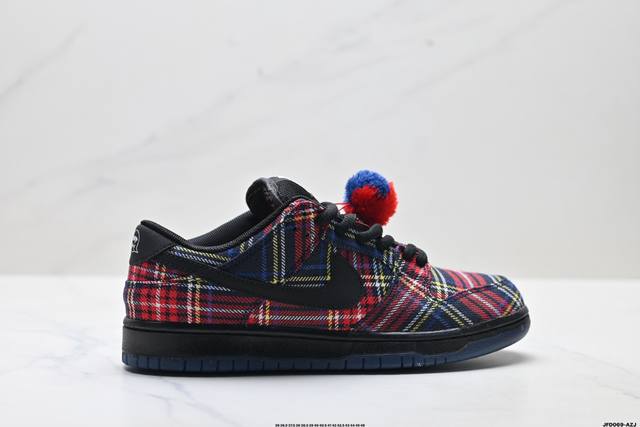 公司级Nike Dunk Low 扣篮系列 耐克 复古低帮休闲运动滑板板鞋 采用脚感柔软舒适Zoomair气垫 有效吸收滑板等极限运动在落地时带来的冲击力 为街