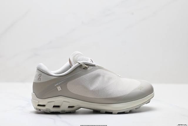 公司级On昂跑 Cloudventure peak paf系列低帮轻量舒适多功能休闲运动鞋 采用工程飞织网布组合再生聚酯纤维鞋面材质搭载独家隐藏速度中板 镂空C