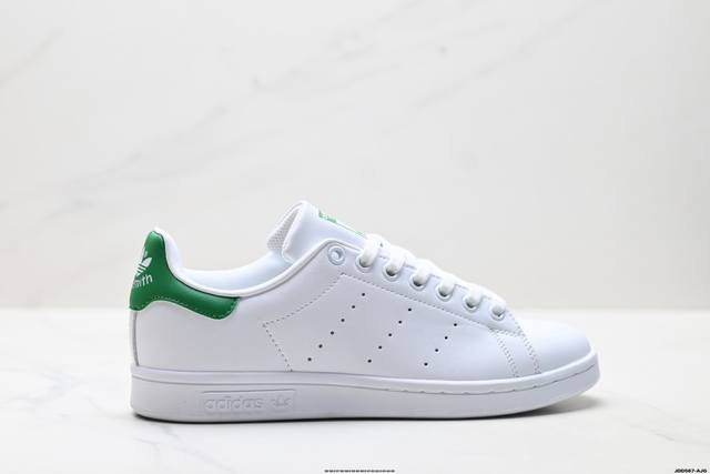 公司级Adidas Stan Smith pf W 史密斯 阿迪达斯 三叶草经典百搭休闲运动板鞋 货号:M20324 尺码:36 36.5 37 38 38.5