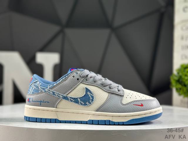 福利特价 耐克 Nk Sb Dunk Low 高端定制 低帮休闲运动板鞋独家版型，柔软高端皮革鞋面，夏季清爽浅蓝灰配色，冲击视觉的同时，带来舒适脚感体验 货号：