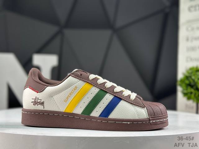阿迪达斯 三叶草Adidas Originals Superstar 经典贝壳头系列低帮百搭休闲运动板鞋Supreme限定 货号： Jy8919 尺码：36 3