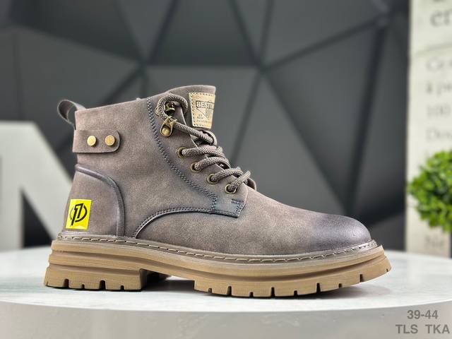 Cat纯原 广东大厂 新款 推土机 休闲时尚 男士休闲皮鞋 原单品质真标公司卡特男鞋广东纯原 历年经典热销款 新款头层牛皮耐磨防滑橡胶大底 固特异工艺 永不开胶