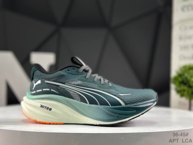 puma 彪马 Magnify Nitro 3 超轻网面低帮跑步鞋 私模开发 内置碳板 超临界发泡大底 脚感非常舒适 区别市场货 货号：311046-07 尺码