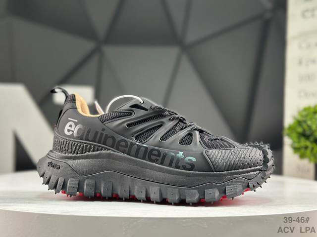 公司级带半码Moncler 盟可睐 蒙口 Trailgrip Gtx 抗撕裂材质山地户外运动鞋 厚底**男女鞋。鞋身采用Cordura防撕裂尼龙 Gore-Te