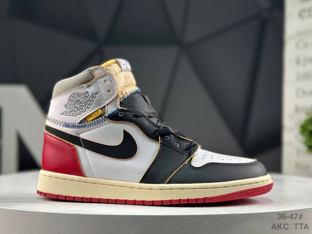 耐克 Nk Air Jordan 1 High Og 原装纸板原楦开发 原方案数据制作 高频后跟 #独家私模原档案开模，自动区别市面版本 #全鞋采用原厂头层皮，