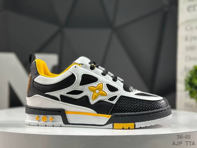 路易威登 Louis Vuitton Lv路易威登板鞋 乘风破浪的姐姐争先种草款,舒适透明底和百搭性霸屏整个时尚娱乐圈，正品1:1套楦复刻，细节调整完美主义！鞋