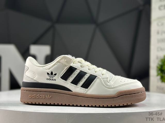 阿迪达斯 Adidas Forum Low Cl 阿迪达斯 三叶草低帮 经典复古板鞋 官方货号:Jq0209 尺码:36 36.5 37 38 38.5 39
