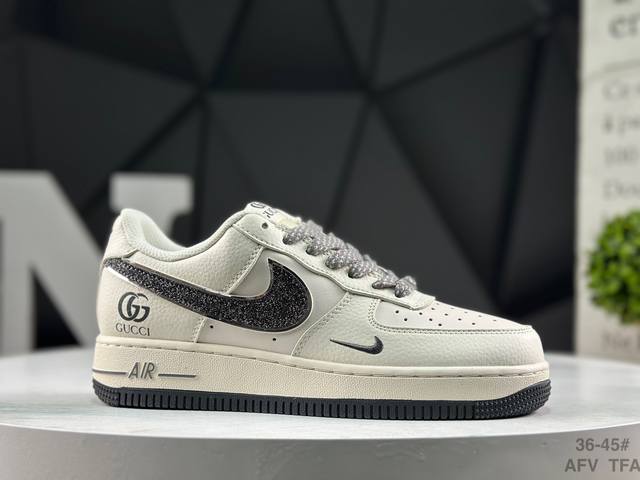 耐克 Nike Air Force 1 '07 Low 空军一号 低帮 运动鞋 休闲鞋 折边针车 工艺难度大 原楦头原纸板 原装鞋盒 定制五金配件 内置全掌气垫