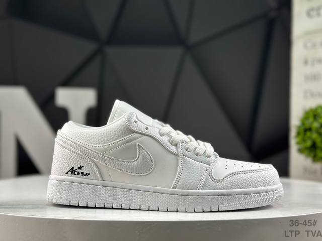 耐克 Nike Air Jordan 1 Low Aj1乔1低帮休闲板鞋 同步官方配色 官方货号:553558-130 尺码:36 36.5 37.5 38 3