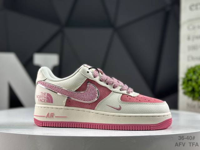 耐克 Nike Air Force 1 '07 Low 空军一号 低帮 运动鞋 休闲鞋 折边针车 工艺难度大 原楦头原纸板 原装鞋盒 定制五金配件 内置全掌气垫