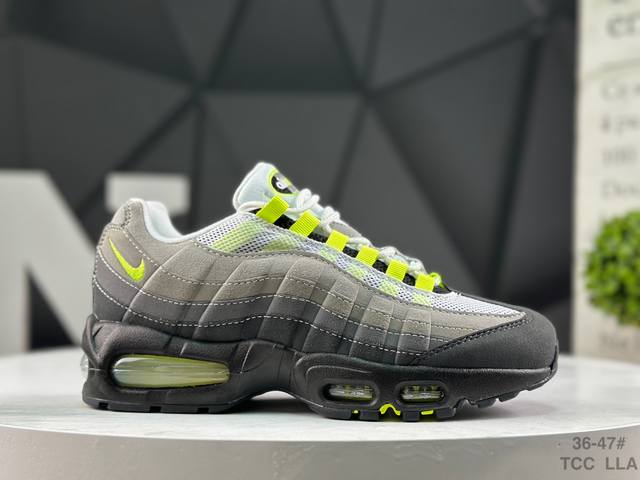 耐克 Nike Air Max 95 Og 复古单品 潮流百搭 气垫缓震慢跑鞋 Air Max 95 就是源于设计师塞吉奥 罗扎诺的构想 Nike Air Ma