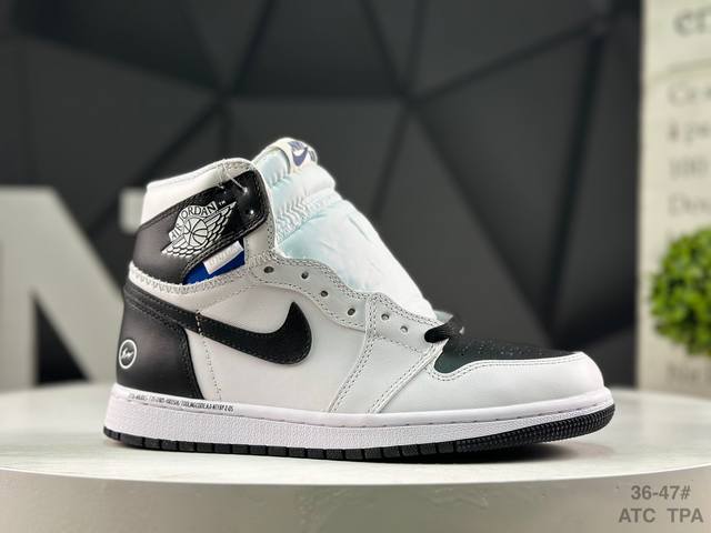 公司级 耐克 Nike Air Jordan 1 Retro High Aj1乔丹一代高帮经典复古文化休闲运动篮球鞋 货号:117282-100 尺码:36 3