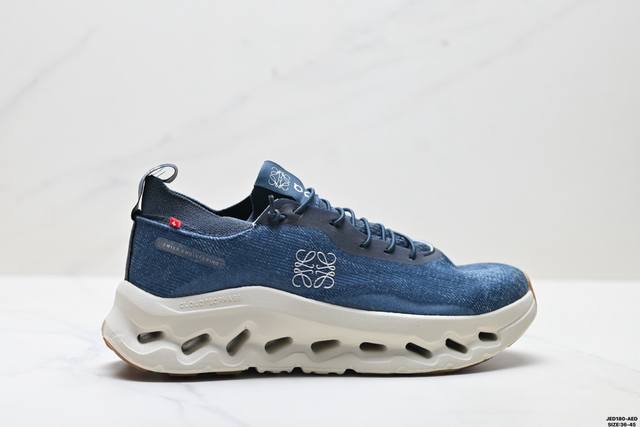 公司级Loewe X On昂跑Cloudtilt 2.0 罗意威 联名轻量运动休闲鞋 脚感很舒服 鞋底柔软且包裹性好 上脚显腿长 不管休闲还是运动都很百搭 是最