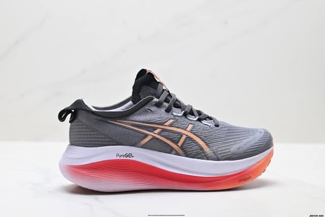 公司级Asics Gel-Nimbus 27 舒适防滑耐磨低帮休闲跑步鞋 鞋底采用了轻质发泡材料 并在后跟和前掌处采用了Asics亚瑟士核心科技-Gel缓震胶