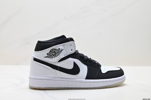 公司级Nike Air Jordan 1 Retro Mid Aj1乔丹一代中帮经典复古文化休闲运动篮球鞋 货号:852542-105 尺码:36 36.5 3