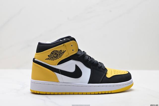 公司级Nike Air Jordan 1 Retro Mid Aj1乔丹一代中帮经典复古文化休闲运动篮球鞋 货号:852542-105 尺码:36 36.5 3