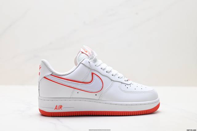 真标耐克Nike Air Force 1’07 空军一号低帮百搭休闲运动板鞋。柔软、弹性十足的缓震性能和出色的中底设计，横跨复古与现代的外型结合，造就出风靡全球