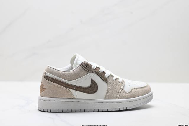 真标Nike Air Jordan 1 Low Aj1乔1低帮休闲板鞋 同步官方配色 货号:Hf1567-200 尺码:36 36.5 37.5 38 38.5