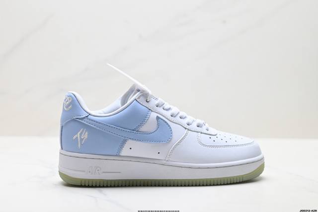 公司级Nike Air Force 1‘07 原楦头原纸板 打造纯正低帮空军版型 专注外贸渠道 全掌内置蜂窝气垫 原盒配件 原厂中底钢印、拉帮完美 货号:Fj5