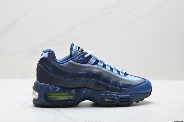 纯原Nike Air Max 95 Og 耐克 气垫复古慢跑百搭鞋休闲运动鞋 这双鞋采用前脚掌开窗式气垫 这种设计在当时是前所未有的 鞋带孔的设计灵感来自人体肋