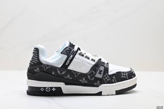 真标Louis Vuitton Trainer Sneaker Low 全新 Lv 路易威登 休闲运动文化百搭板鞋 尺码:39-45 Id:Jjf117-Azr