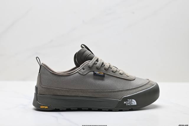 公司级北面The North Face Clyffe Low 舒适耐用防滑支撑 低帮 休闲跑步鞋 鞋底采用Vibram黄金大底 专门为鞋底设计的橡胶以出色的耐磨