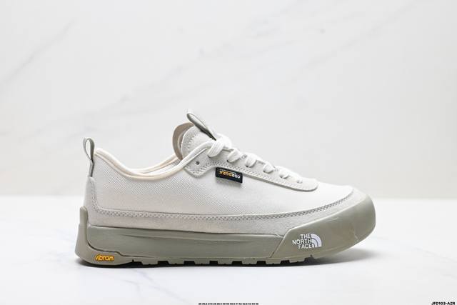 公司级北面The North Face Clyffe Low 舒适耐用防滑支撑 低帮 休闲跑步鞋 鞋底采用Vibram黄金大底 专门为鞋底设计的橡胶以出色的耐磨