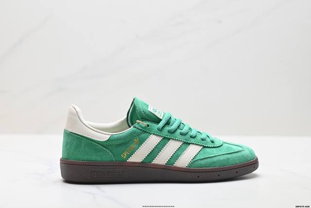 真标Adidas Handball Spezial 官方正确版本 阿迪达斯经典款 复古休闲板鞋 全鞋采用反毛皮制作 牛筋耐磨大底 承载青春情怀的板鞋 经典三条杠