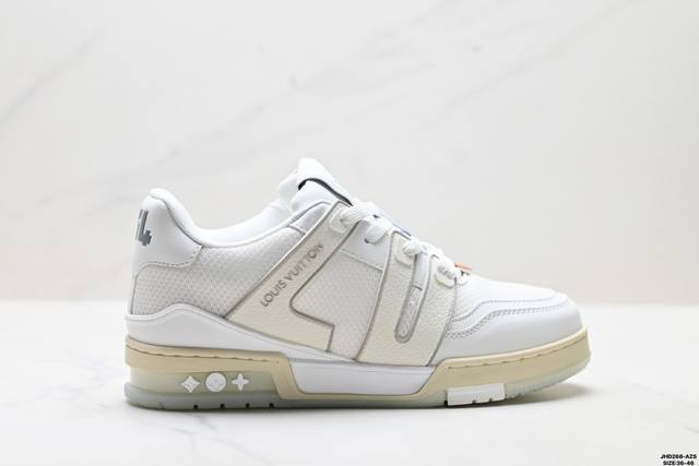 公司级Louis Vuitton Trainer Sneaker Low 路易威登 休闲运动文化百搭板鞋 舒适防滑底和百搭性霸屏整个时尚娱乐圈 细节调整完美主义