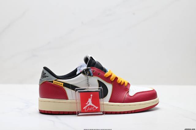真标Nike Air Jordan 1 Retro Low Og 耐克 Aj1乔1低帮休闲板鞋 官方货号:Hv8666-600 尺码:36 36.5 37.5