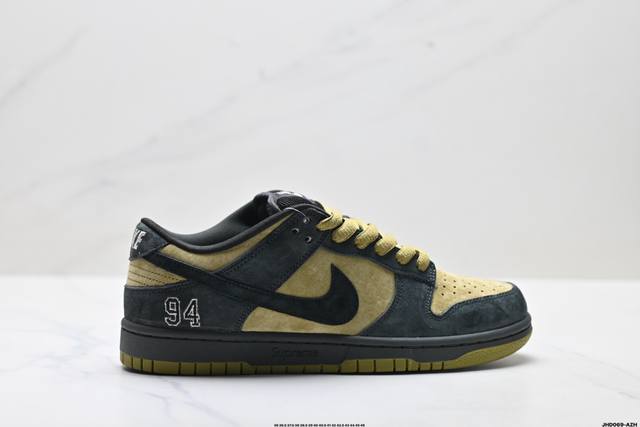 公司级Nike Dunk Low 扣篮系列 耐克 复古低帮休闲运动滑板板鞋 采用脚感柔软舒适Zoomair气垫 有效吸收滑板等极限运动在落地时带来的冲击力 为街