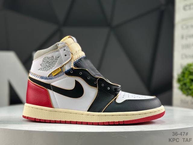 耐克 Nk Air Jordan 1 原装纸板原楦开发 原方案数据制作 高频后跟 高帮 #独家私模原档案开模，自动区别市面版本 #全鞋采用原厂头层皮，用料绝不含