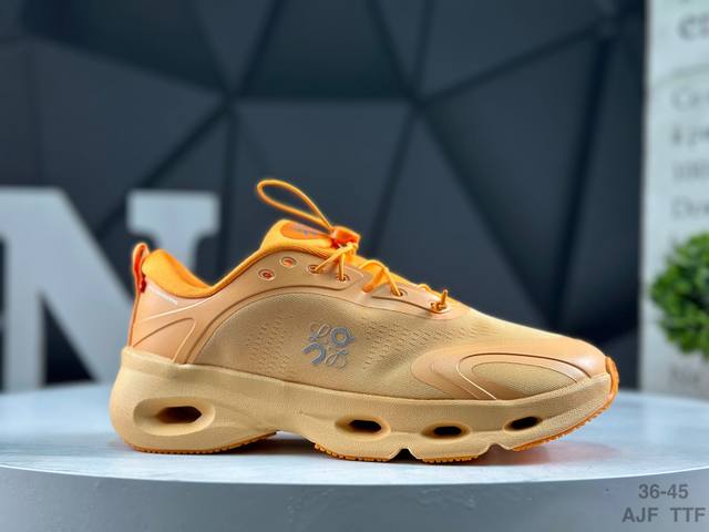 昂跑 On Loewe 男女款同款轻量舒适款运动鞋 透气缓震跑步鞋。Cloudnova家族的全新成员:Cloudnovaflux,流畅的时尚外观设计，配适你的多