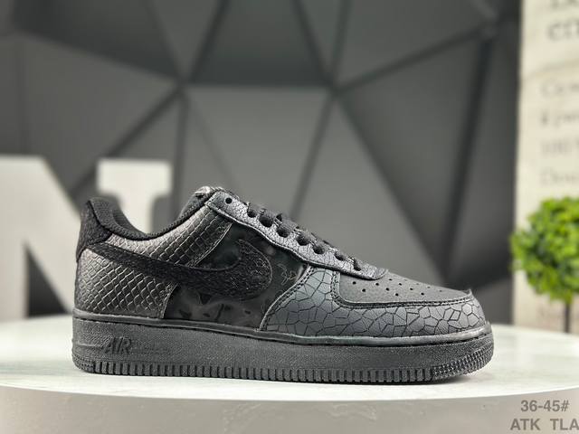 耐克 Nike Air Force 1 Low 空军一号低帮经典百搭休闲板鞋 货号：Hq1977 001 尺码：如图所示 Atk Tla