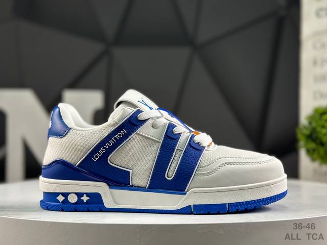 路易威登 Louis Vuitton Lv路易威登板鞋 乘风破浪的姐姐争先种草款,舒适透明底和百搭性霸屏整个时尚娱乐圈，正品1:1套楦复刻，细节调整完美主义！鞋